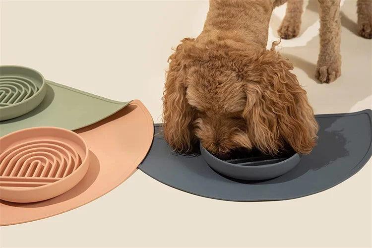 Slow Food Bowl Cat Anti-Knockover Anti-Slip Anti-choking Silicone Food Plate for Dogs - Trusted Pet Products